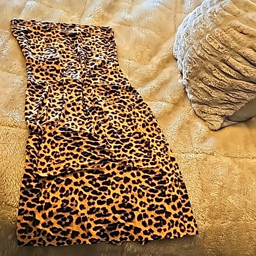 Norma kamali leopard strapless dress